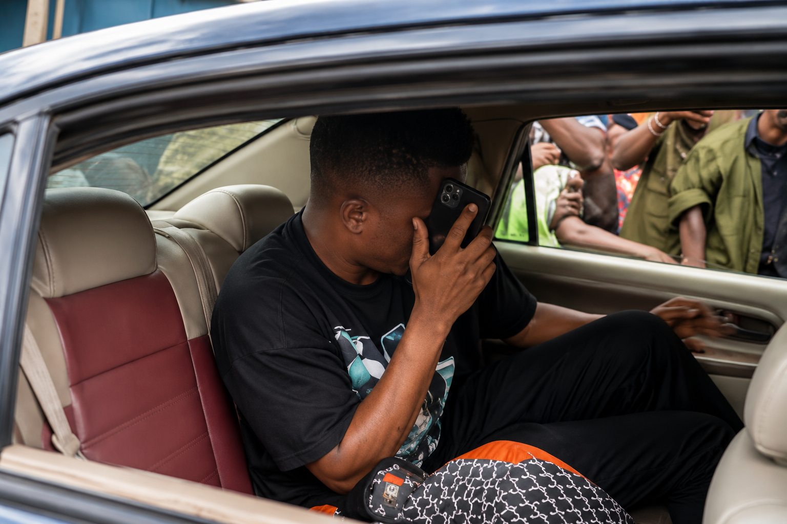 Police speak on 2 men ‘arrested with large cash sums’ in Ogun