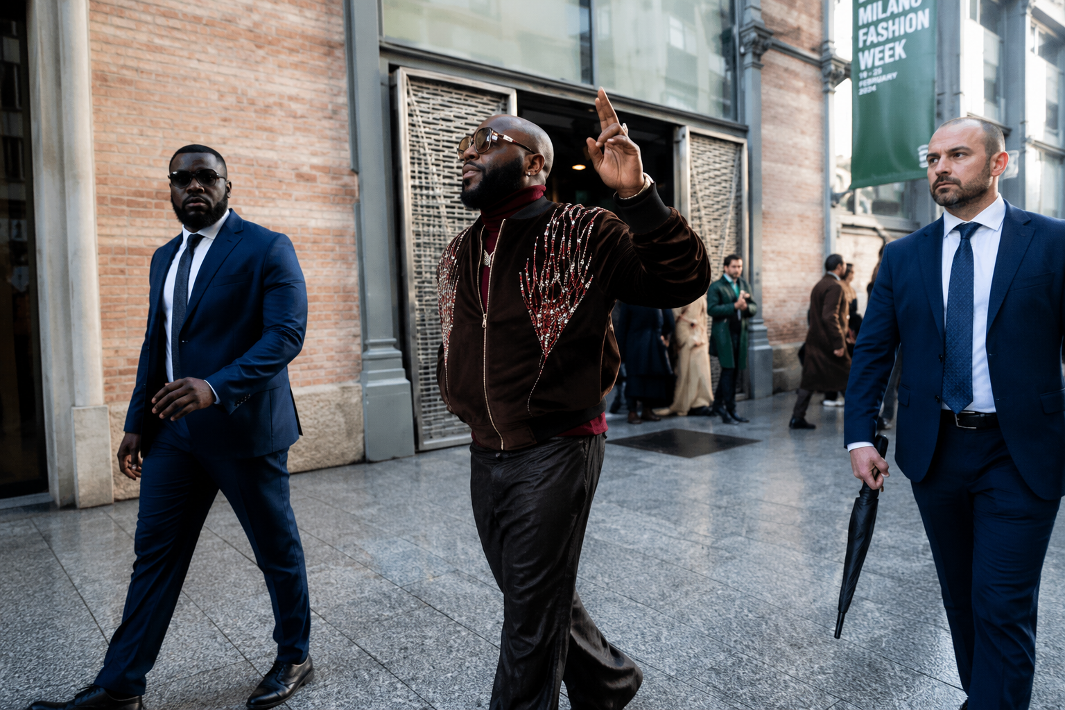 Davido Slammed Over Alleged Plans Involving Dangote’s Company, Singer Reacts